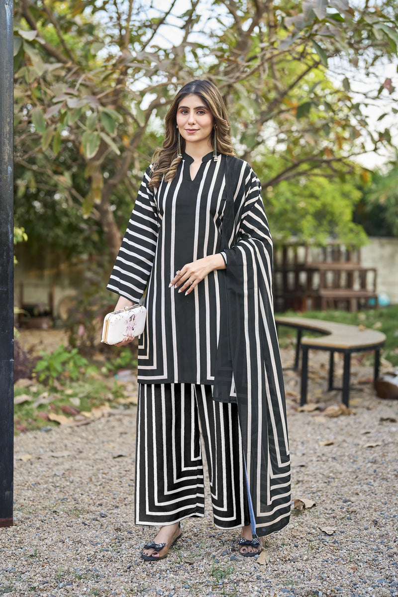 Chic Digital Print Mal Cotton Kurta Set